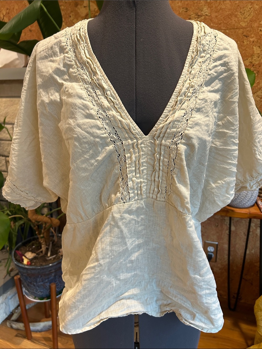 Zara Cream Linen Vintage Inspired V-Neck Pintuck & Eyelet Blouse